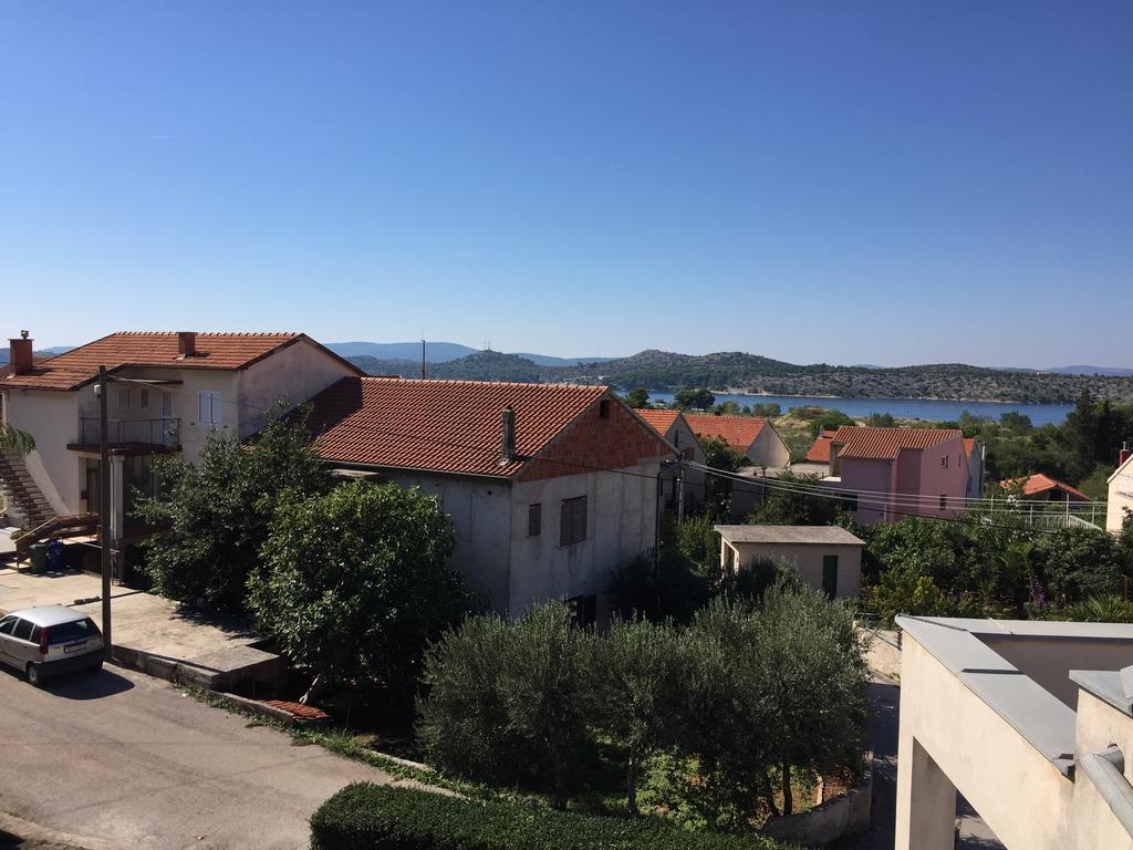 Apartments Dolores Sibenik Exterior photo